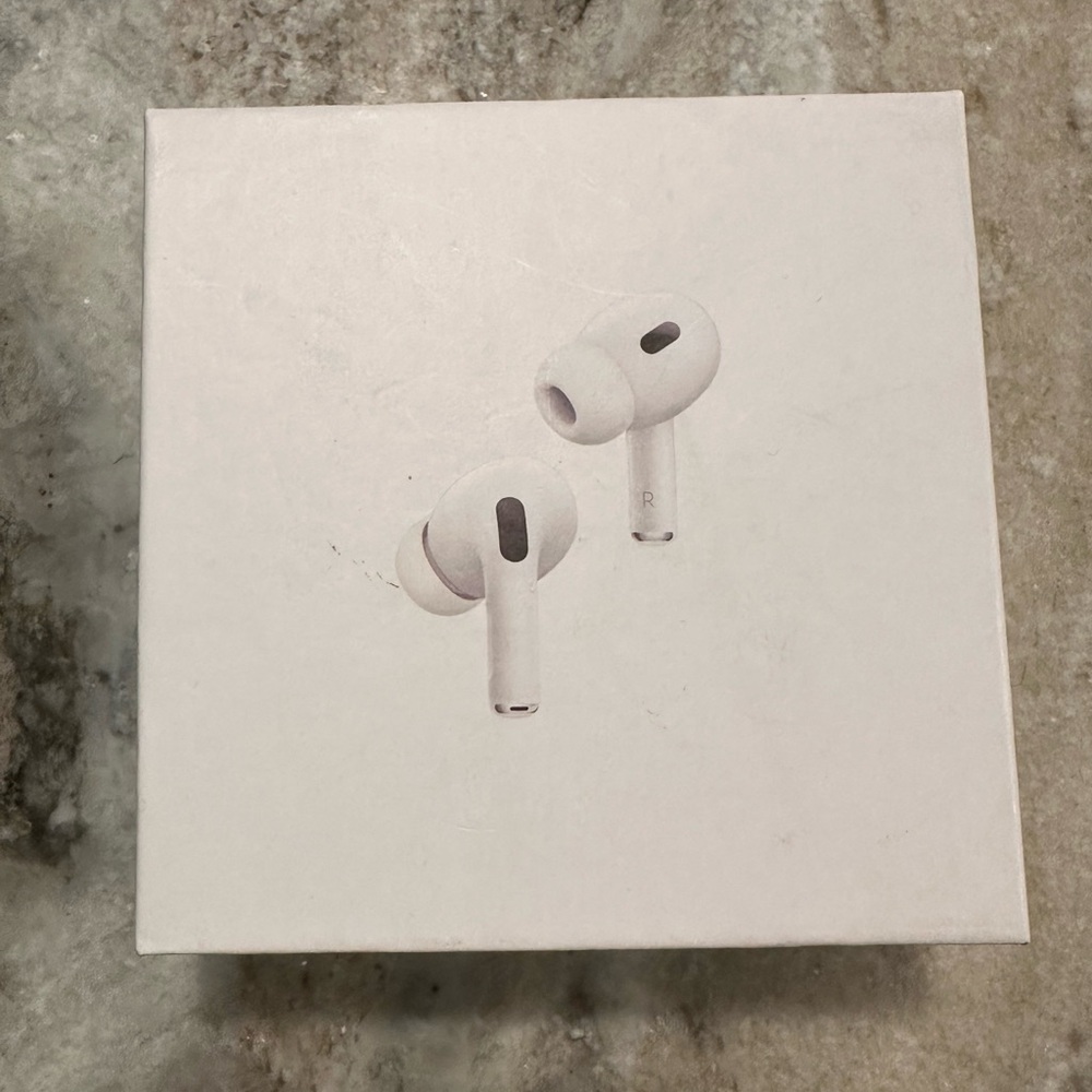 Apple AirPods Pro (2nd Generation) with MagSafe Charging Case